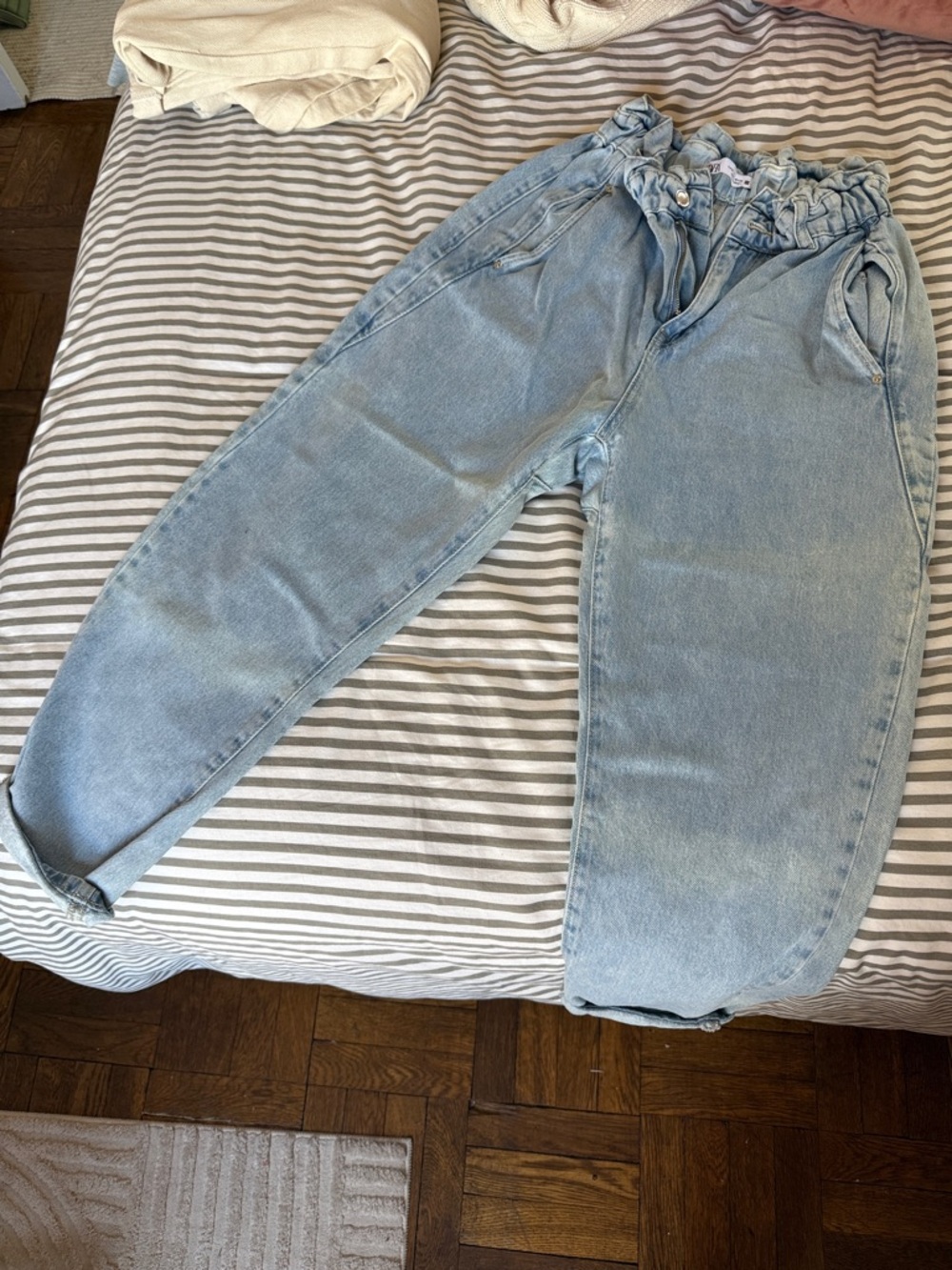 Zara Light Wash Paperbag Waist Women's Jeans